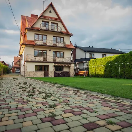 Limba pod Kotelnicą Bezpośrednio pod stokami Kotelnicy Białczańskaiej i Termami Bania 3*